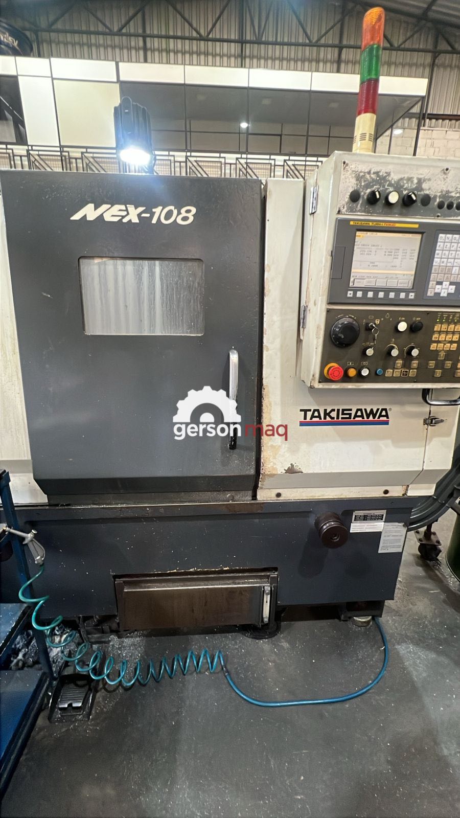 TORNO CNC TAKISAWA NEX-108 - FERRAMENTA ACIONADA